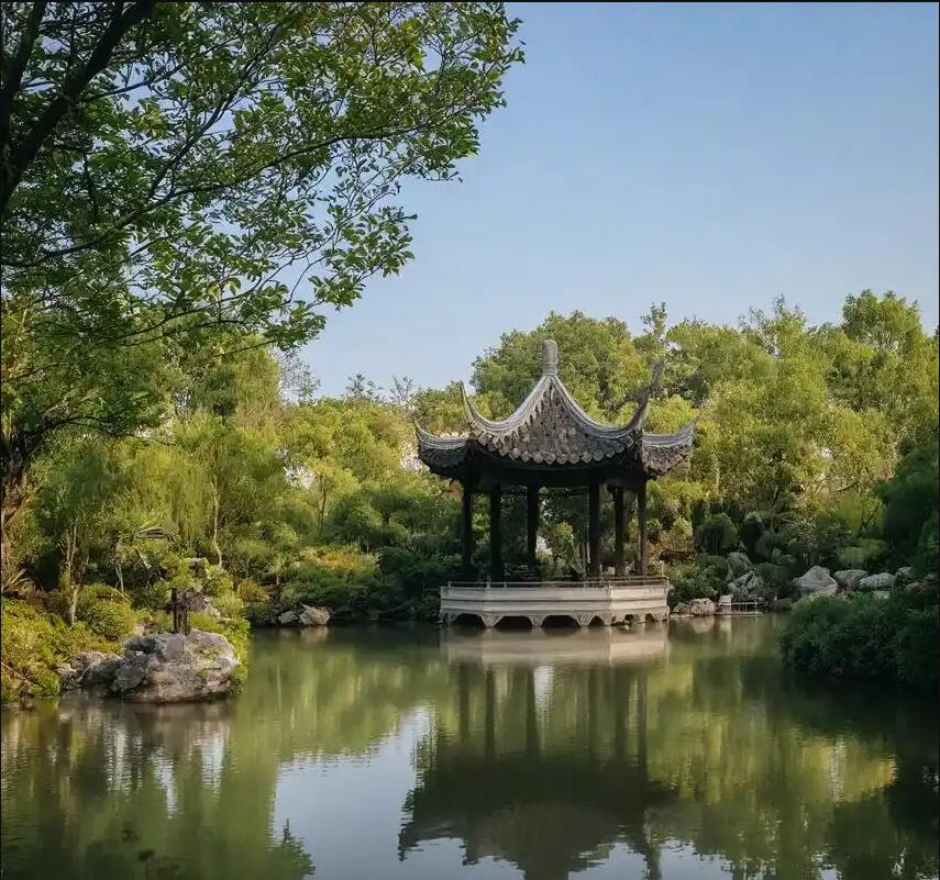 通河县半雪餐饮有限公司